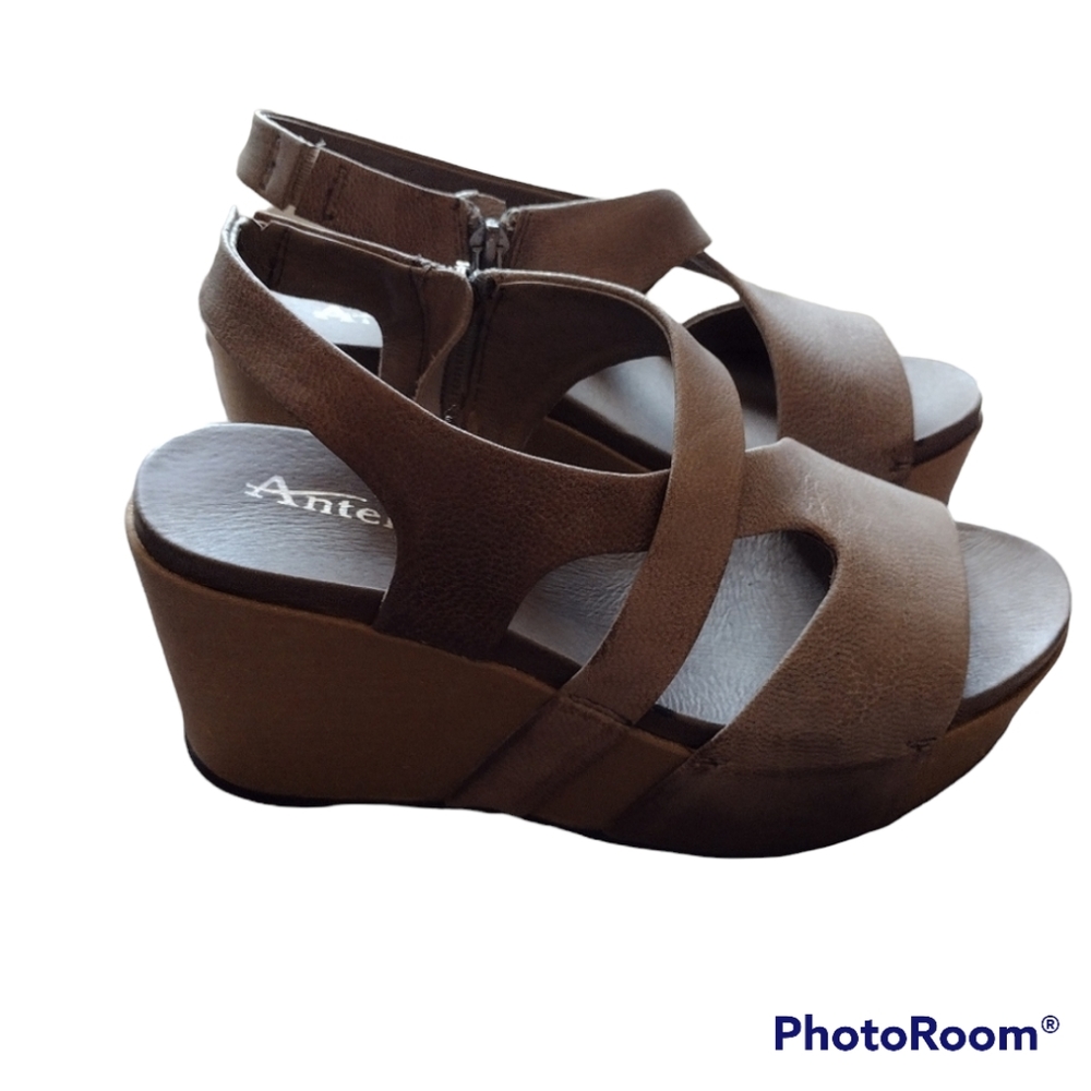 NWT Grey Antelope Leather Wedges